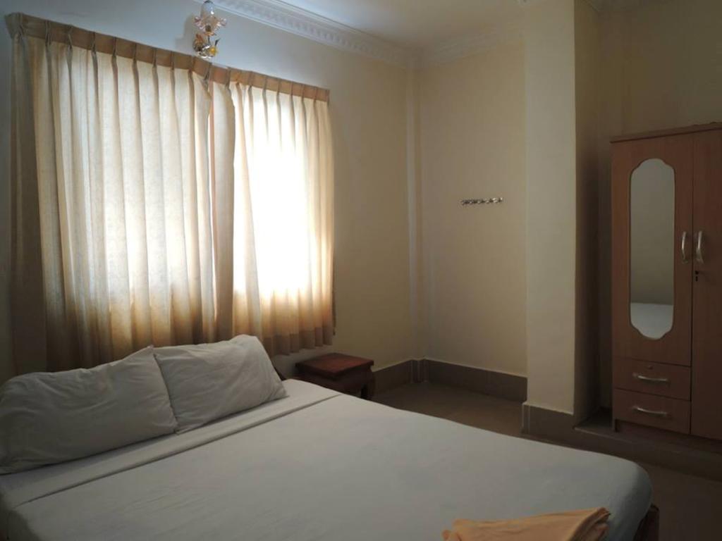 באטאמבנג Shang Hai Guesthouse חדר תמונה