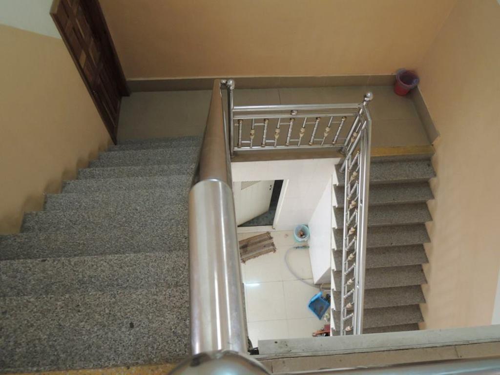 באטאמבנג Shang Hai Guesthouse מראה חיצוני תמונה