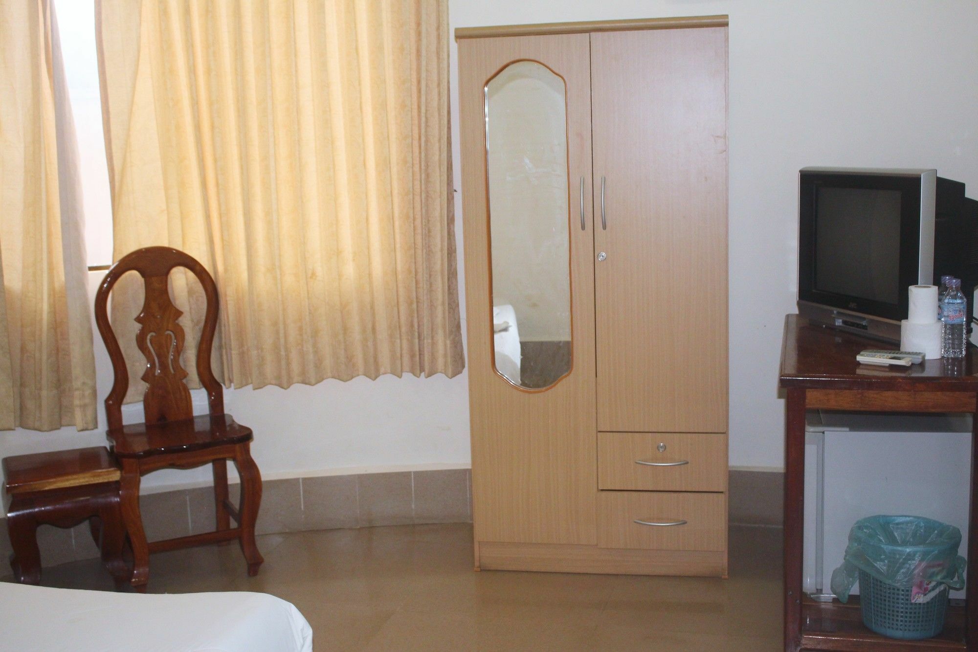 באטאמבנג Shang Hai Guesthouse מראה חיצוני תמונה