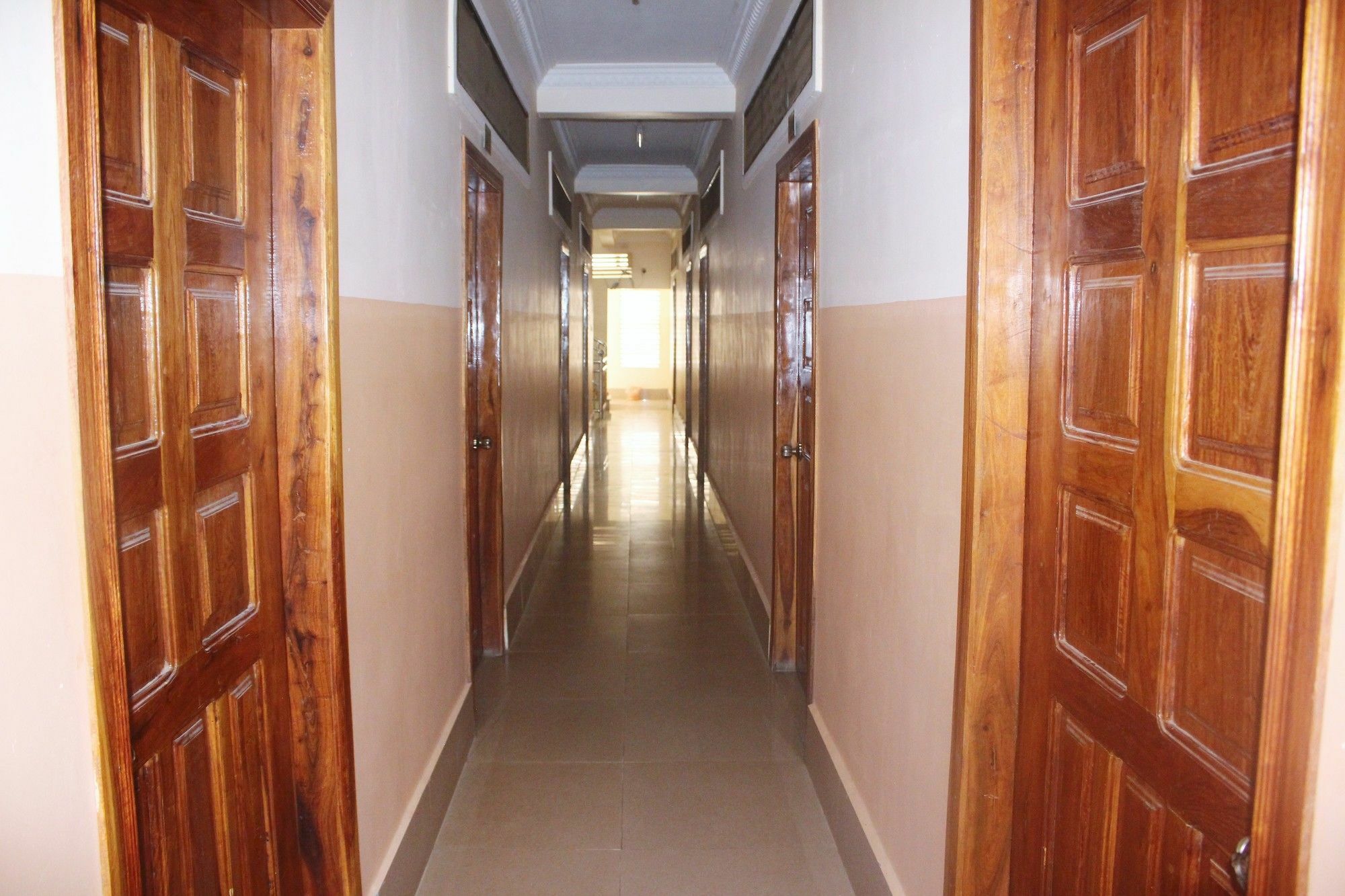 באטאמבנג Shang Hai Guesthouse מראה חיצוני תמונה