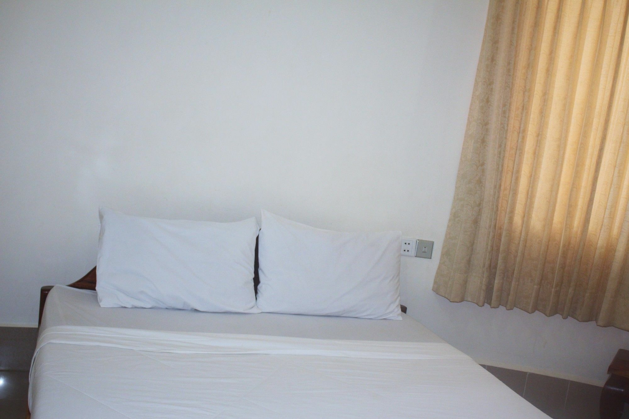 באטאמבנג Shang Hai Guesthouse מראה חיצוני תמונה